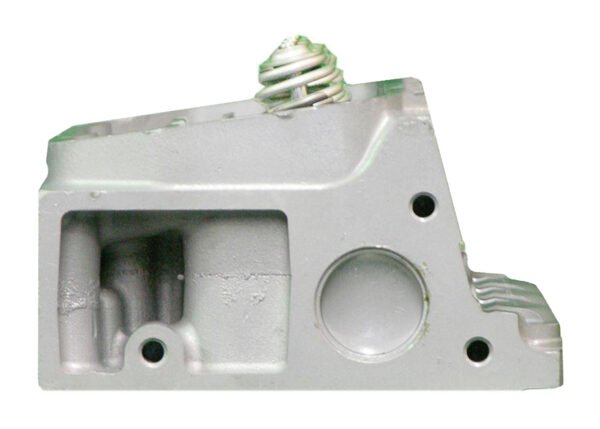 Ford 3.8/4.2 V6L Remanufactured Cylinder Head – 1996-1998