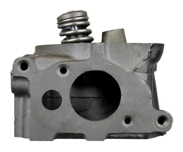 Ford 4.9 L6L Remanufactured Cylinder Head – 1985-1986